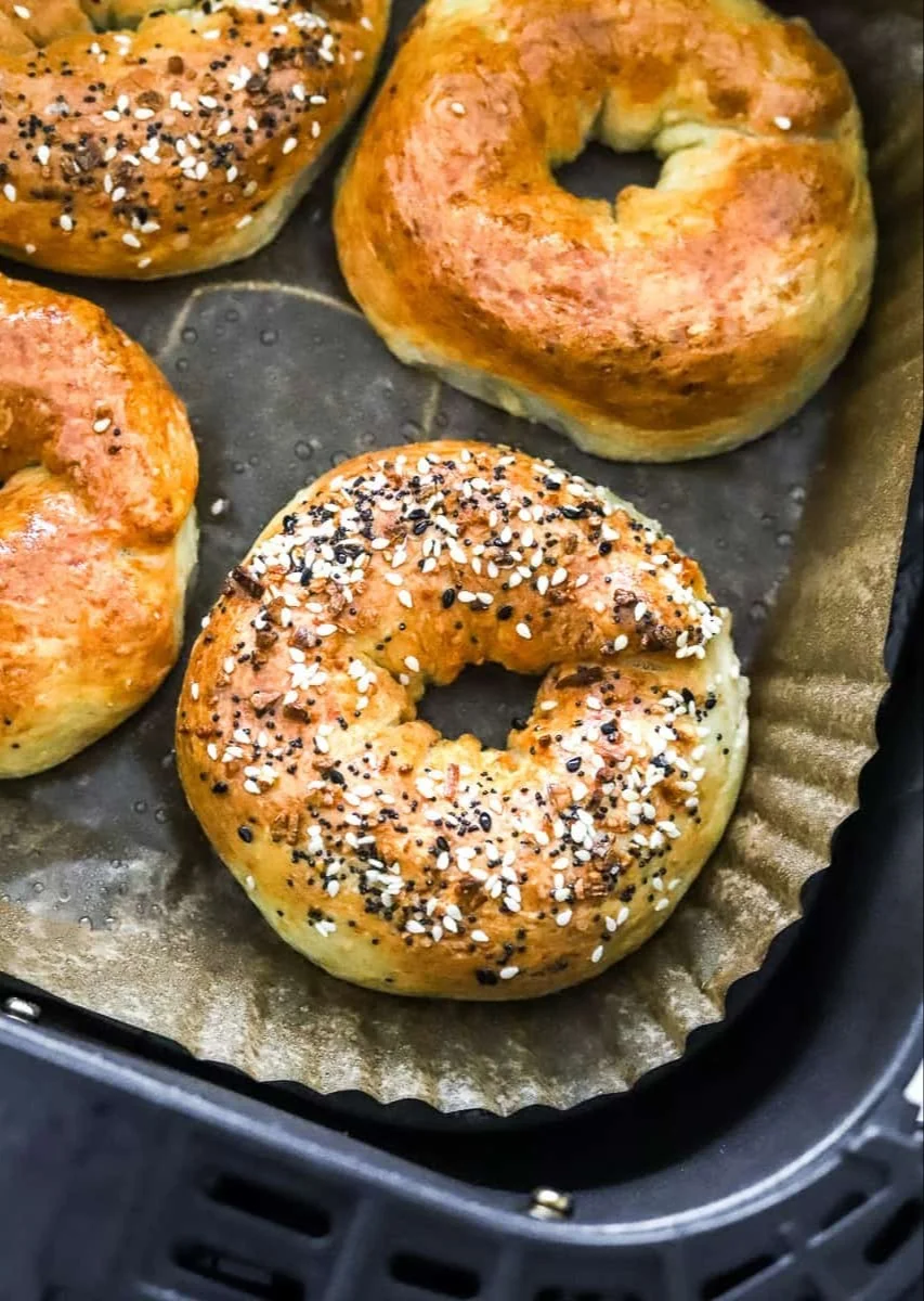 Delicious air fryer protein bagels, perfect for a healthy breakfast or snack.