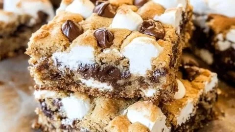 Delicious easy S'mores Cookie Bars with chocolate and marshmallows