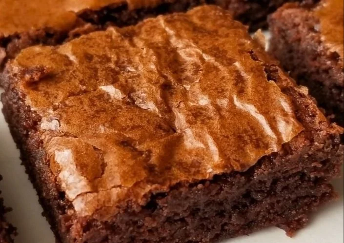 Deliciously fudgy classic brownie dessert freshly baked for beginners.