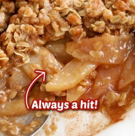 Delicious apple crisp topped with oats served in a dish